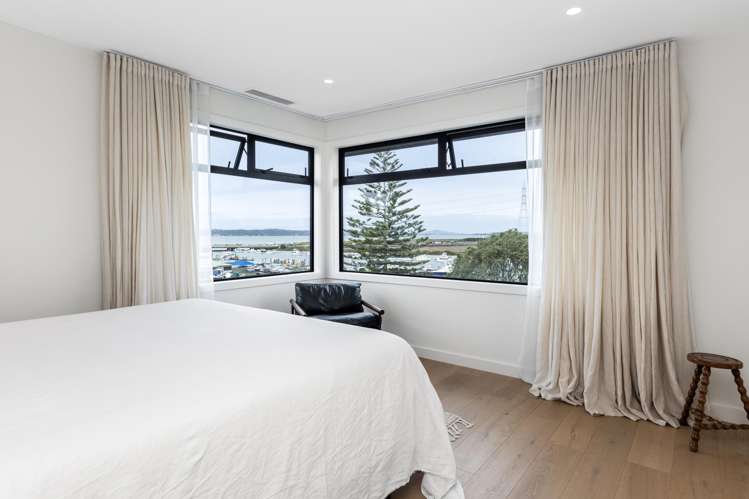 56 Covil Avenue Te Atatu South_22