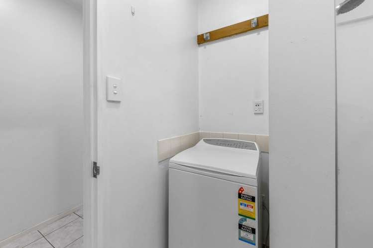 5D/105 Albert Street City Centre_4