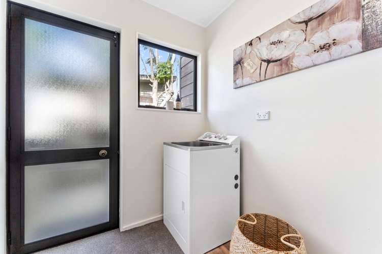 2/21 Tobruk Crescent Milford_19