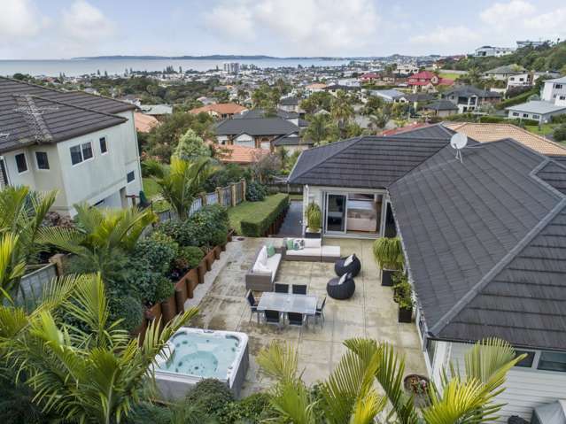 58 Waldorf Crescent Orewa_2