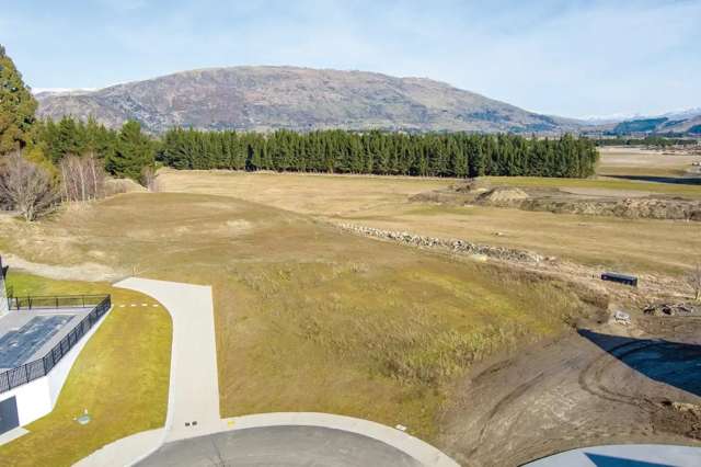 16 Ranch Terrace in Exclusive Te Rangi Estate