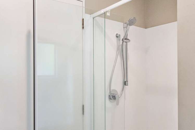 92 Bell Street Judea_13