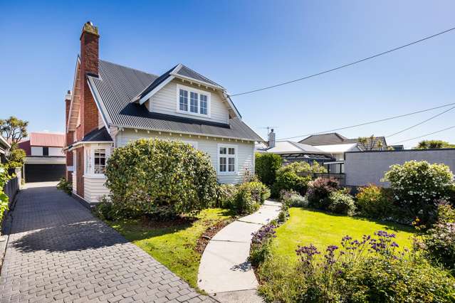 Charming Character Home in the Heart of St Clair