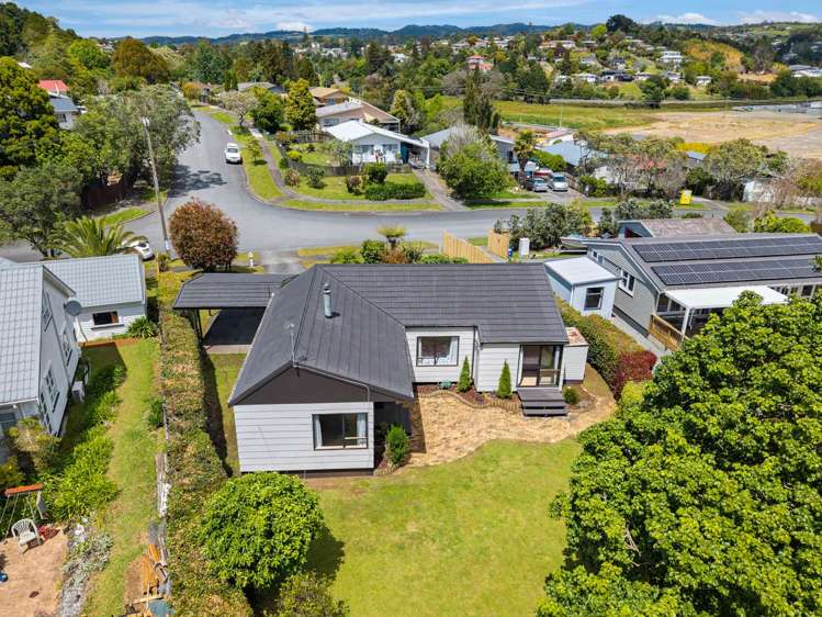 107 Alcoba Street Kamo_10