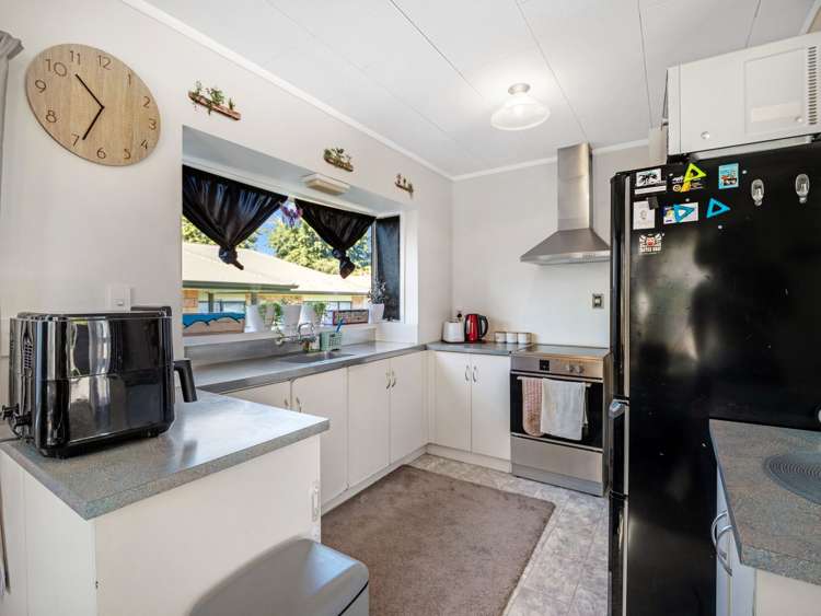 39 May Street Hamilton East_10