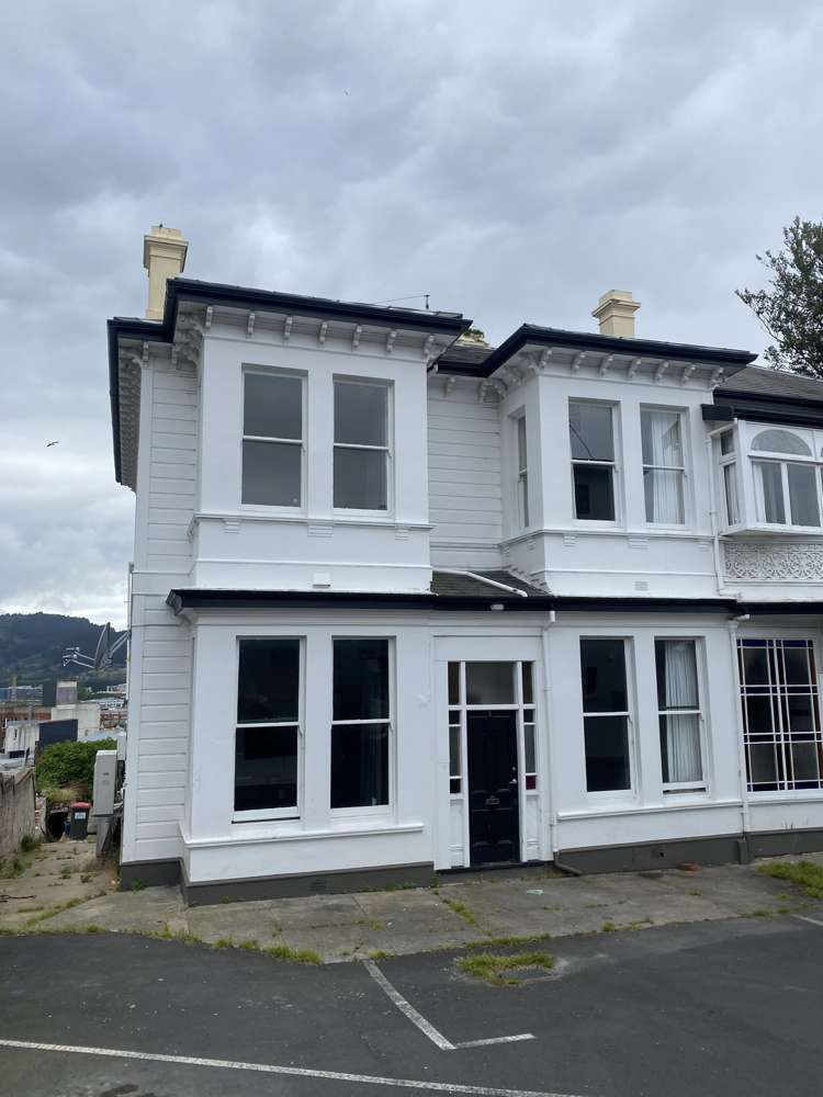 1/30 Tennyson Street City Centre_0