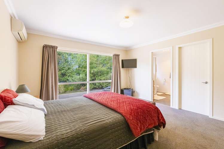 345 White Road Waipawa_9