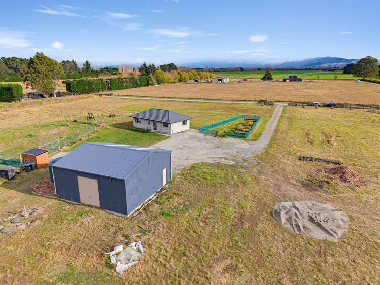 484 Pesters Road West Eyreton_23