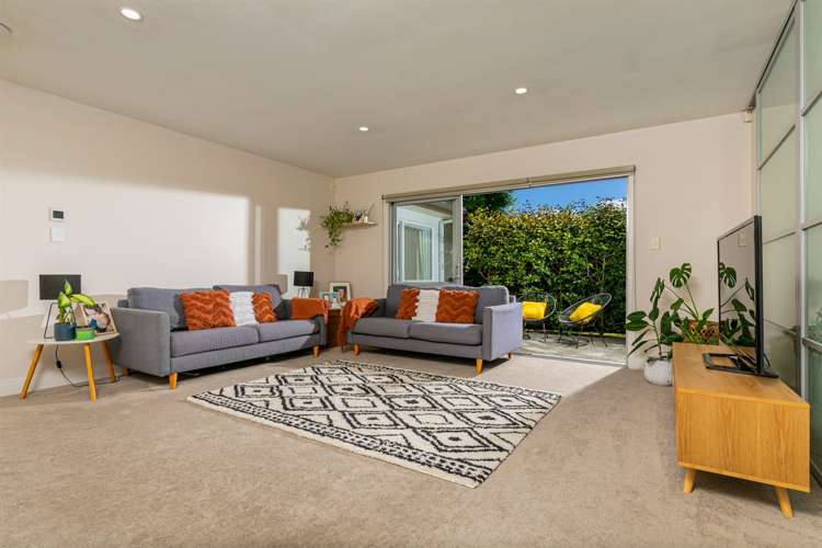 5 Steamer Place Greenhithe_9