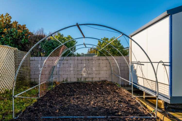 1 Lemari Avenue Stoke_18