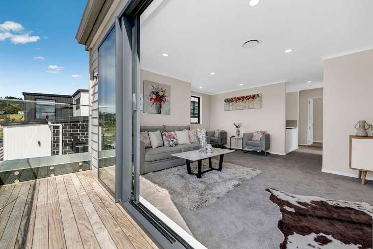 25 Bremner Ridge Street Flat Bush_12