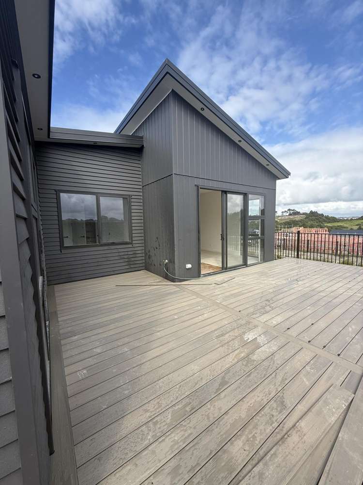 61 Huanui Drive Orewa_6