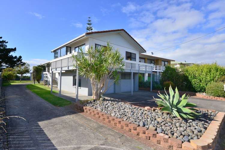 1347 Whangaparaoa Road Army Bay_8