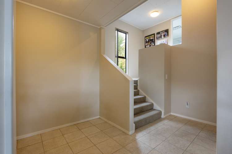 43 Taupiko Place Green Bay_11