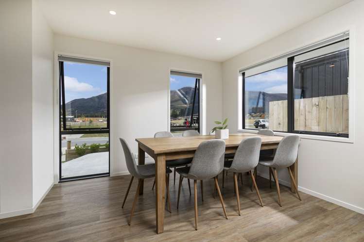 86 Longview Drive_5