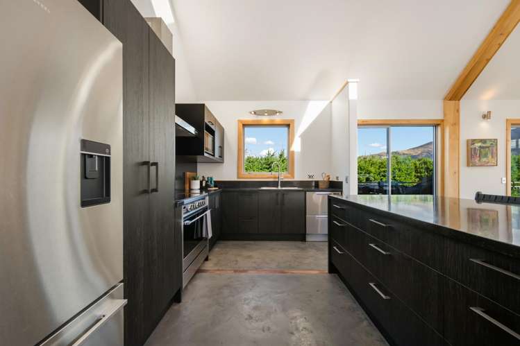 1 Peak View Ridge Wanaka_12