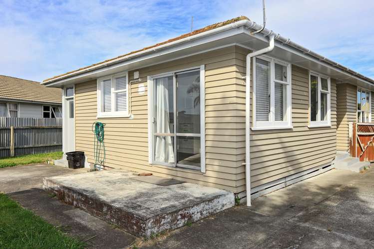 14 Cottrell Crescent Onekawa_11