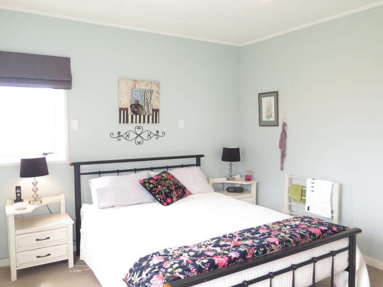 3/2 Cross Street Marchwiel_9