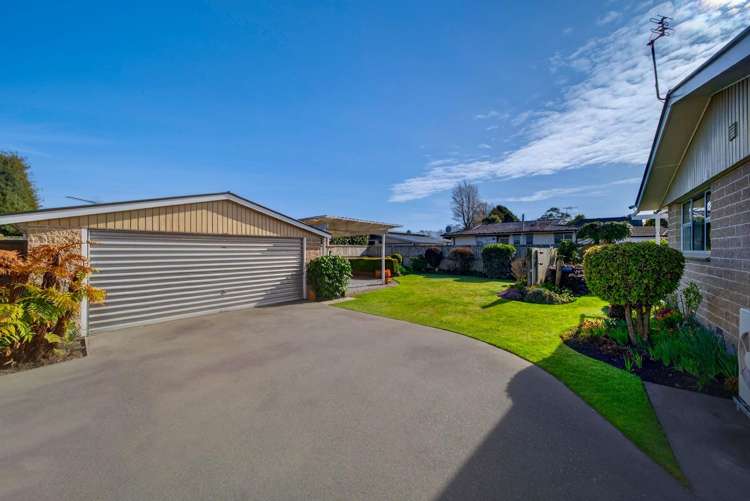 73 Crofton Road Harewood_25