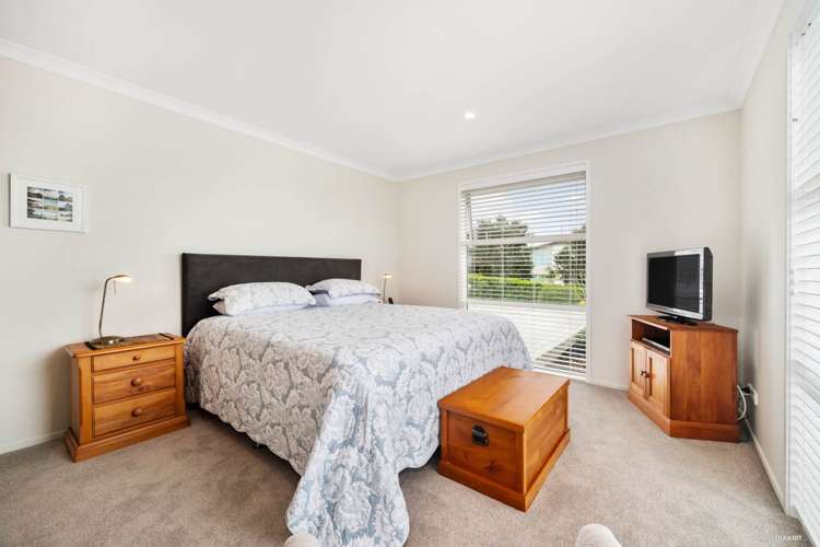 2 Westerley Place Long Bay_10
