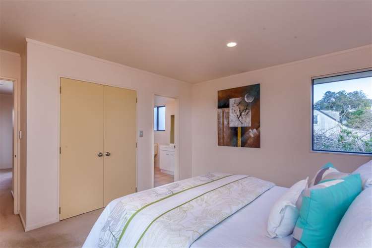 15a Pleasant Road Glen Eden_13