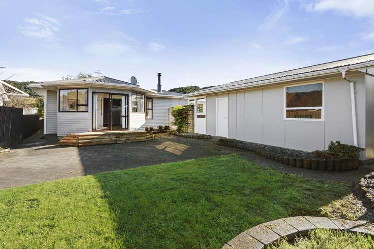 26 Momona Street Wainuiomata_16