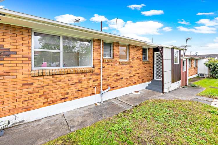 5/11 Kings Road Panmure_12