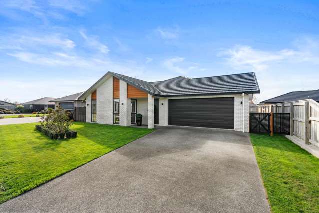 4 Riverstone Place Solway_1
