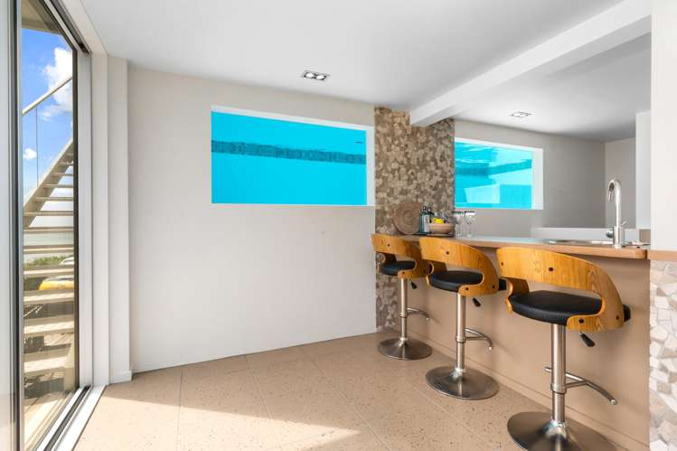 18 Whitewash Head Road Scarborough_26