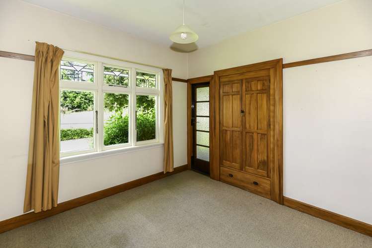 5565 West Coast Road Springfield_11