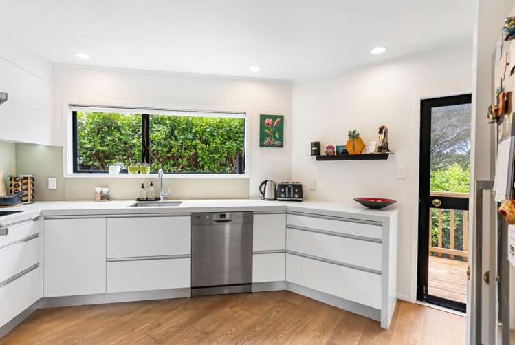 2/11 Waratah Street Birkenhead_11