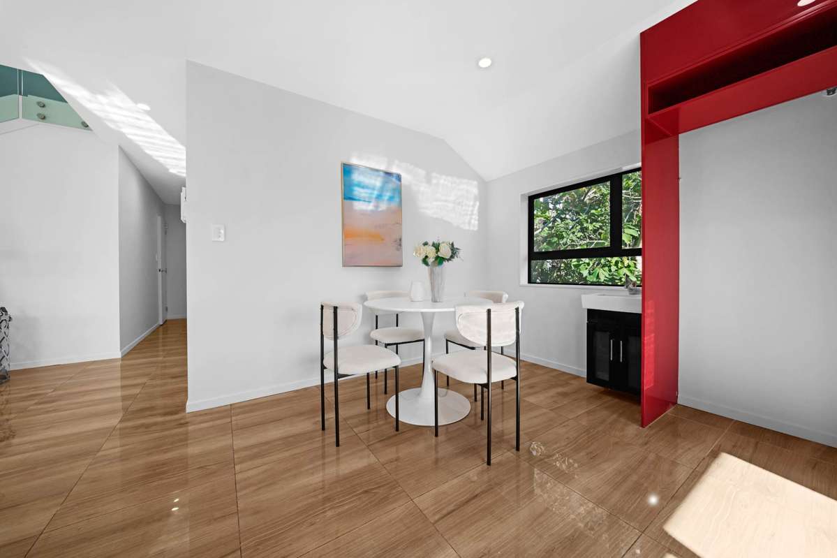 263 Golf Road_4