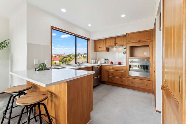 1/81 Oliver Road Eastern Beach_14