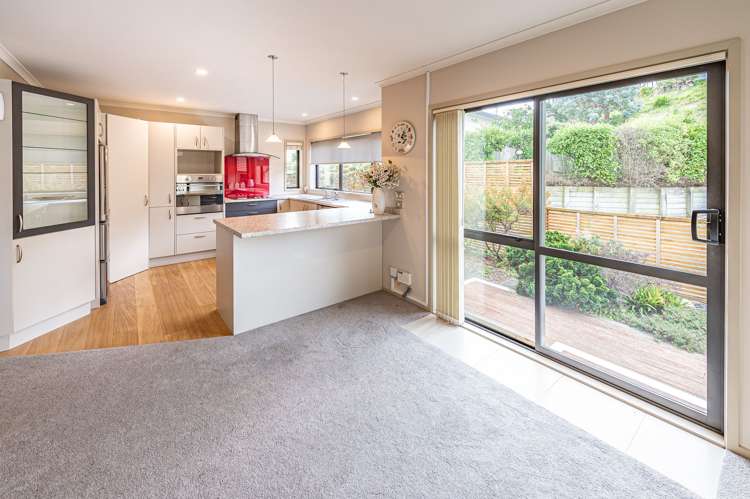 18/2 Caversham Road Springvale_8