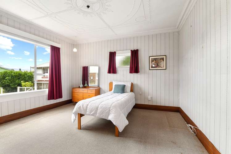 261 Oxford Street South Dunedin_5