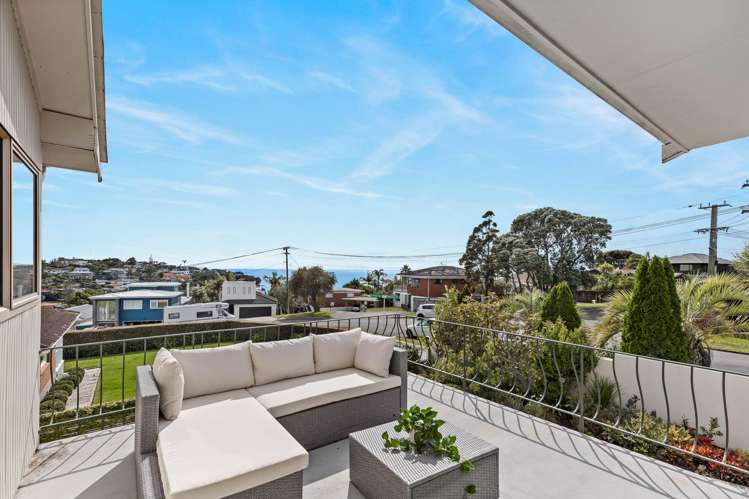 18 Folkestone Street Murrays Bay_7