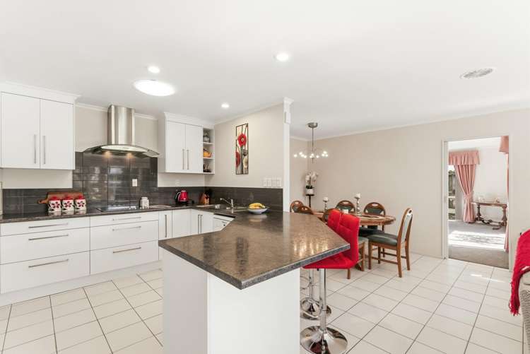 237A Levers Road Matua_10