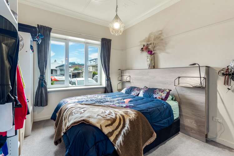 12 Crest Street Tainui_10