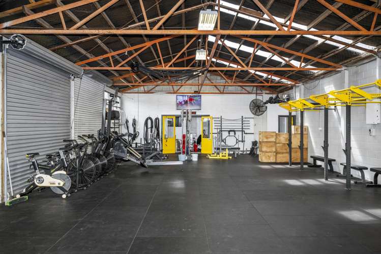 162 Manukau Road Pukekohe_4