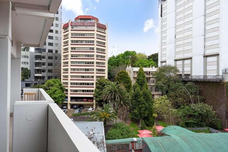 6c/32 Eden Crescent_3
