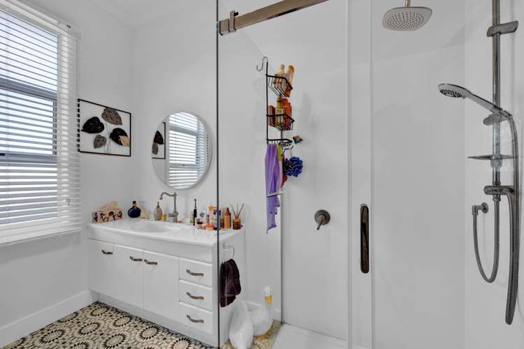 17 Grey Street Hawera_16