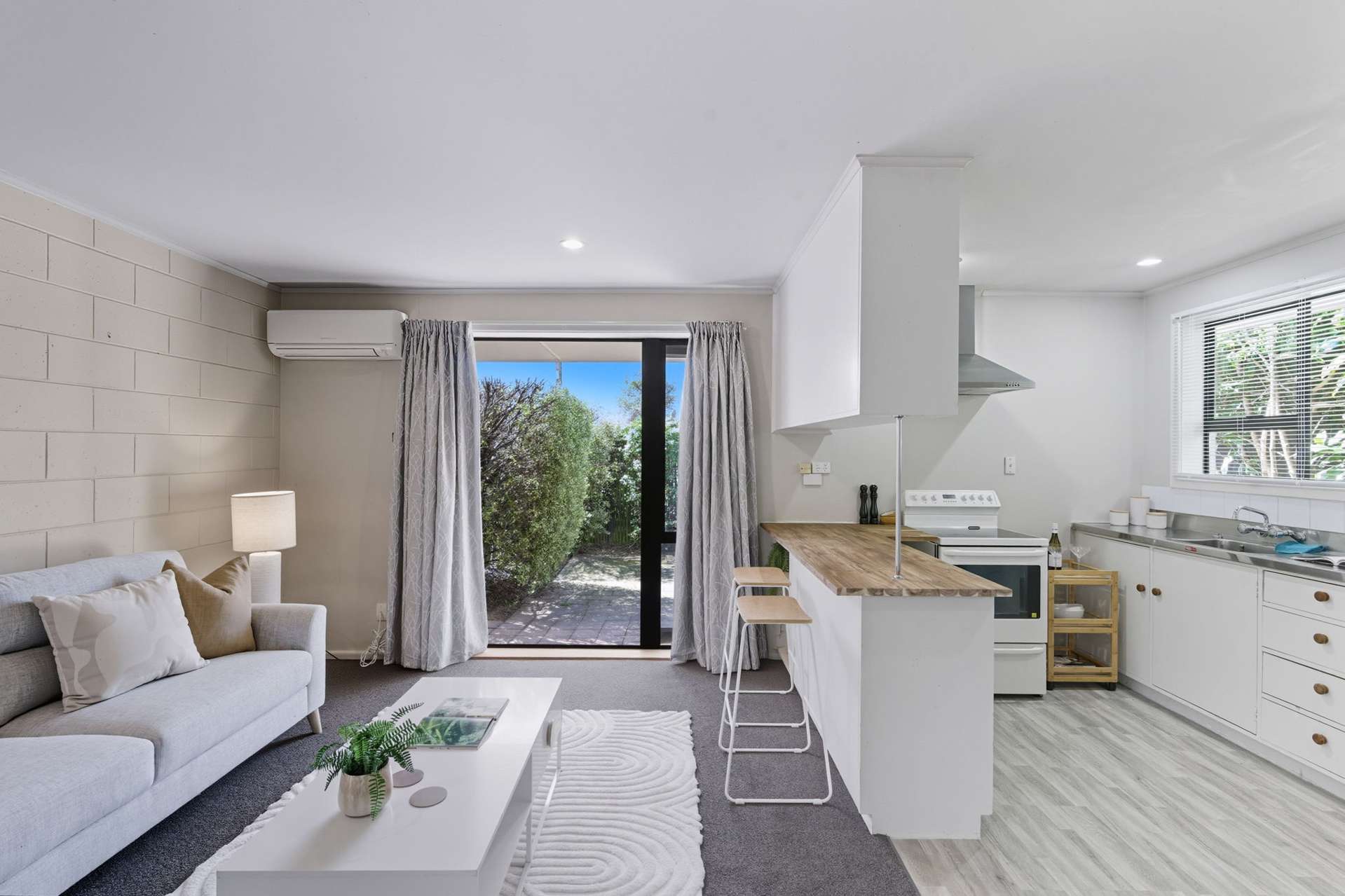 2/100 Southampton Street Sydenham_0