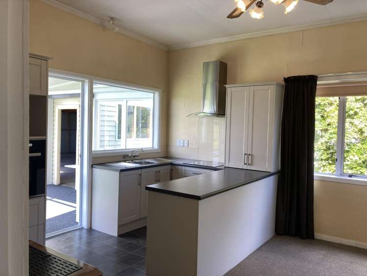 57 Sullivans Road 1507_1