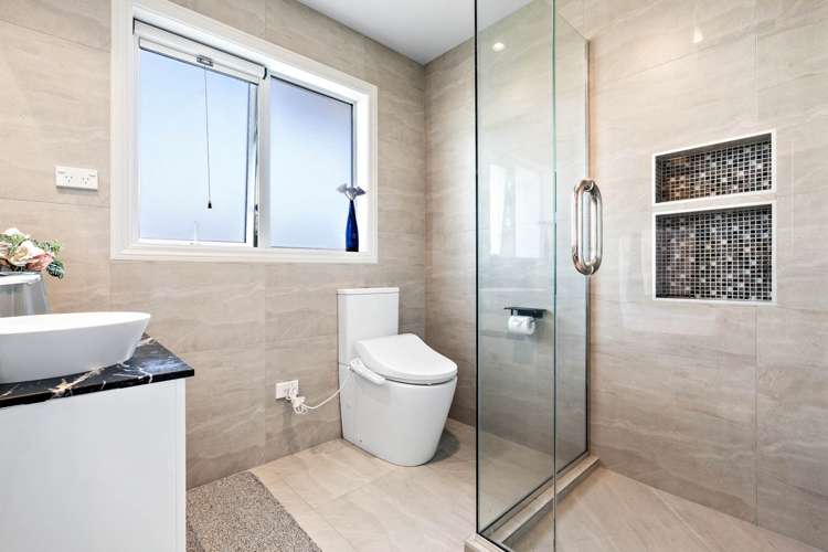 245 Hobsonville Road West Harbour_19