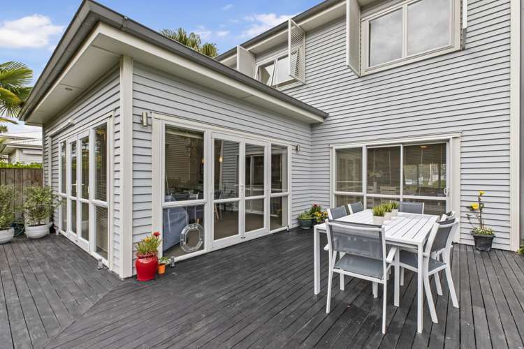 4 Kensington Drive Orewa_13