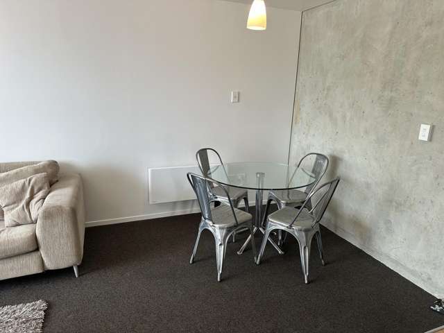 16/2 Torrens Terrace Mount Cook_3