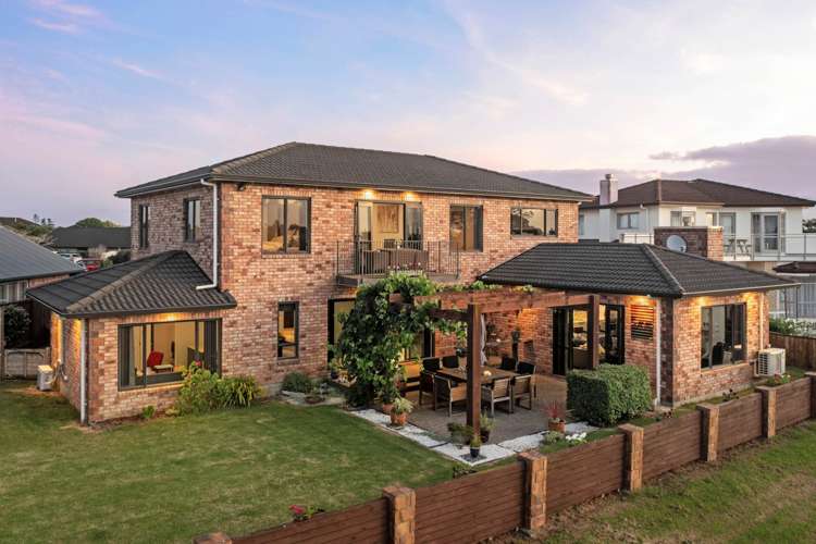 8 Elie Place Wattle Downs_19