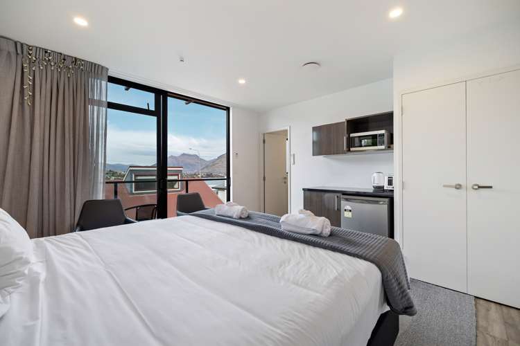 402 Frankton Road Queenstown_10