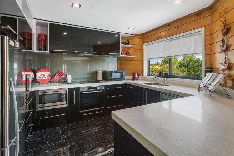 102 Whitehead Way Thames_2