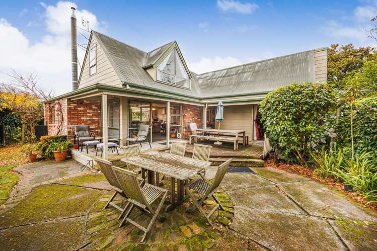 570 Featherston Street Roslyn_19